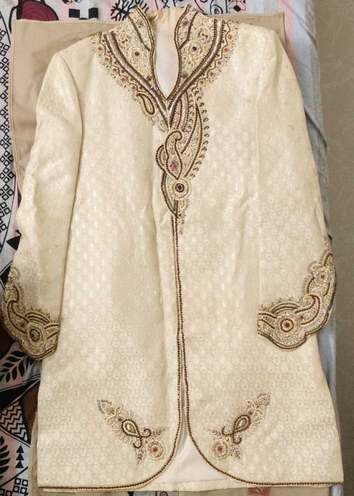 Elegant Embroidered Sherwani - Formal Wear