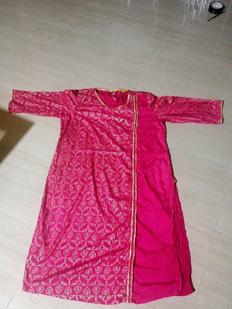 Pink &amp; Gold Trimmed Kurti