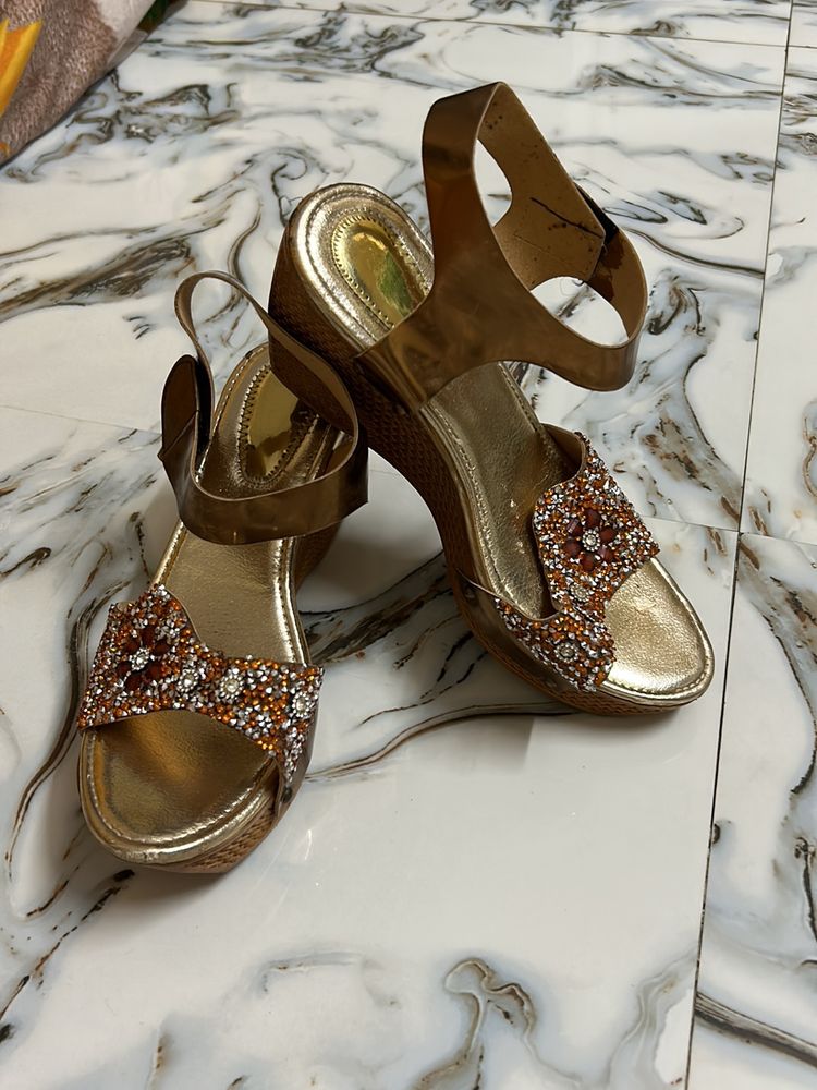 Golden Diamond Sandal