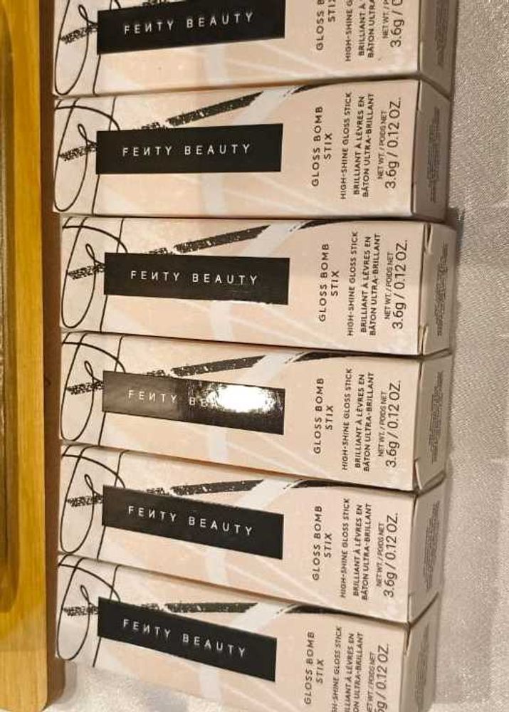 Fenty Beauty Gloss Bomb Stick