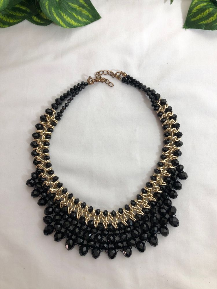 Black Beads Neck Piece (Women’s)
