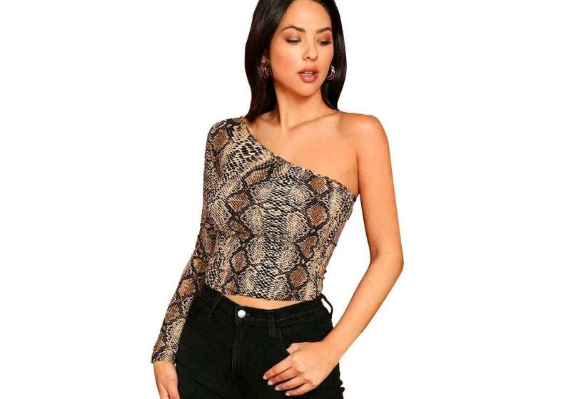 Stylish Snake Print One-Shoulder Top