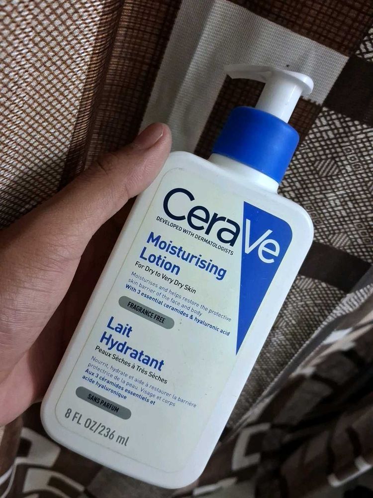CeraVe - Moisturising Lotion
