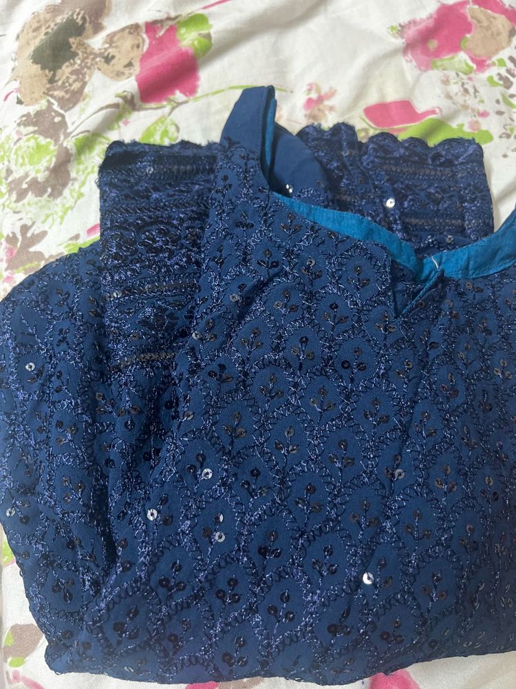 Elegant Blue Kurta And Green Combo