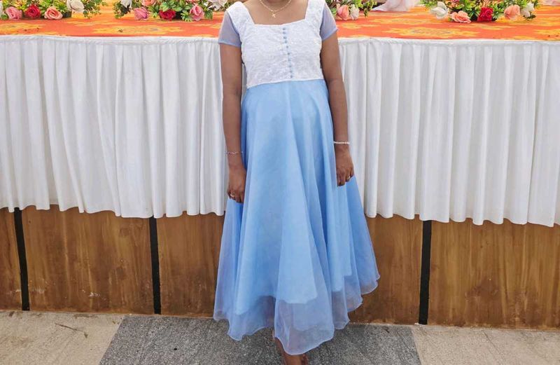 Elegant Blue &amp; White Dress