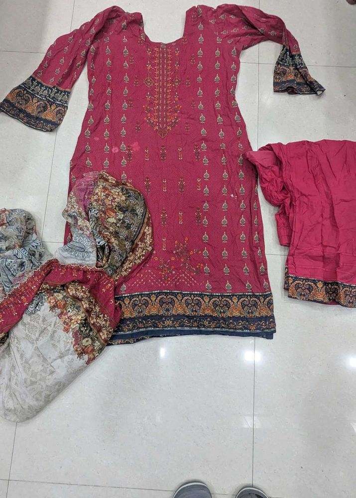 pakistani brand  bin sayeed suit