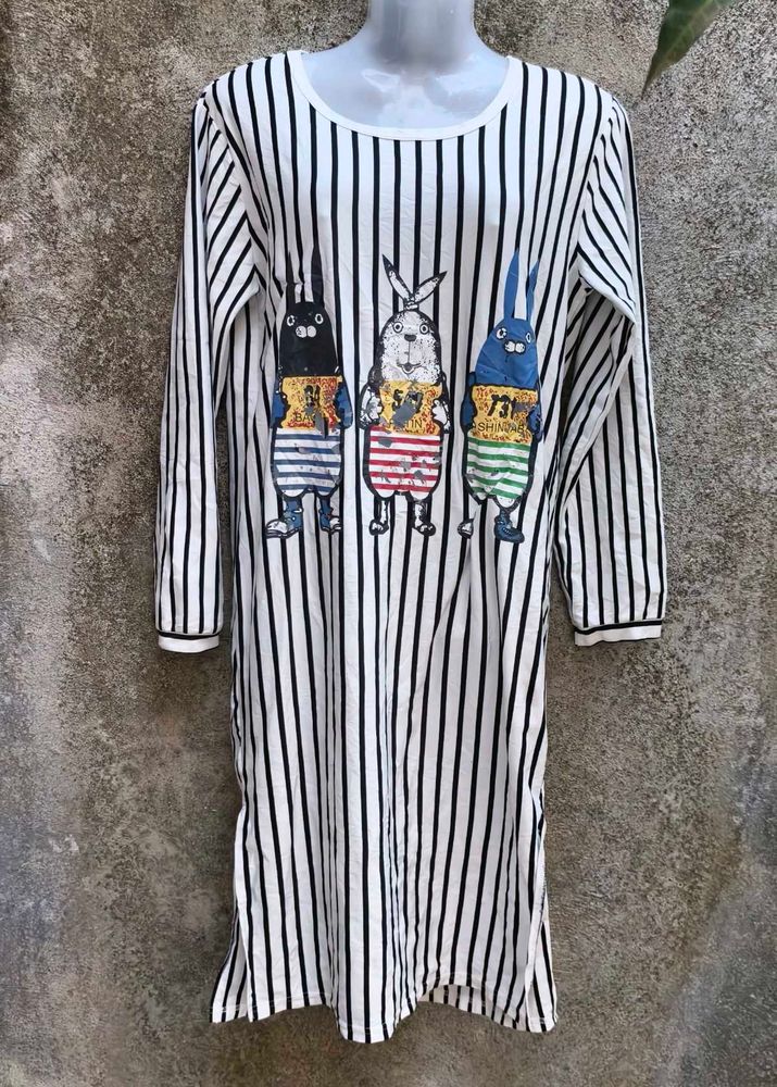 4.20.2 STRIPS CUTE DRESS