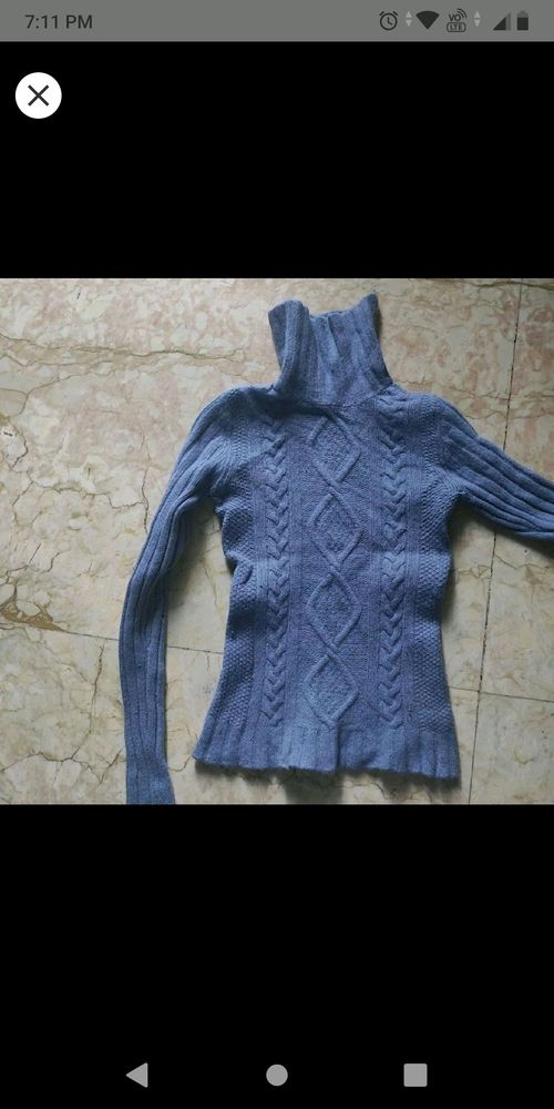 High neck sweater