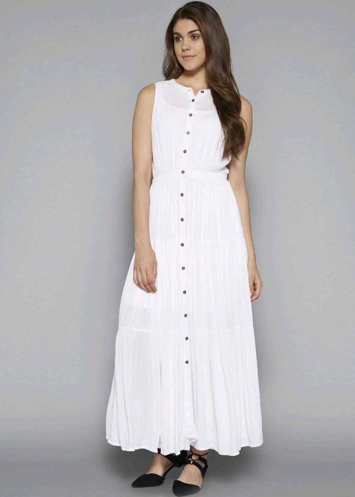 Elegant White Maxi Dress