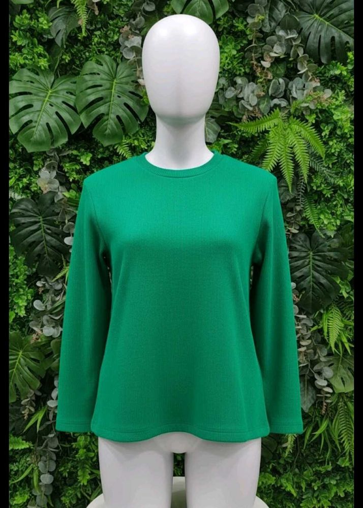 Green Long Sleeve Top