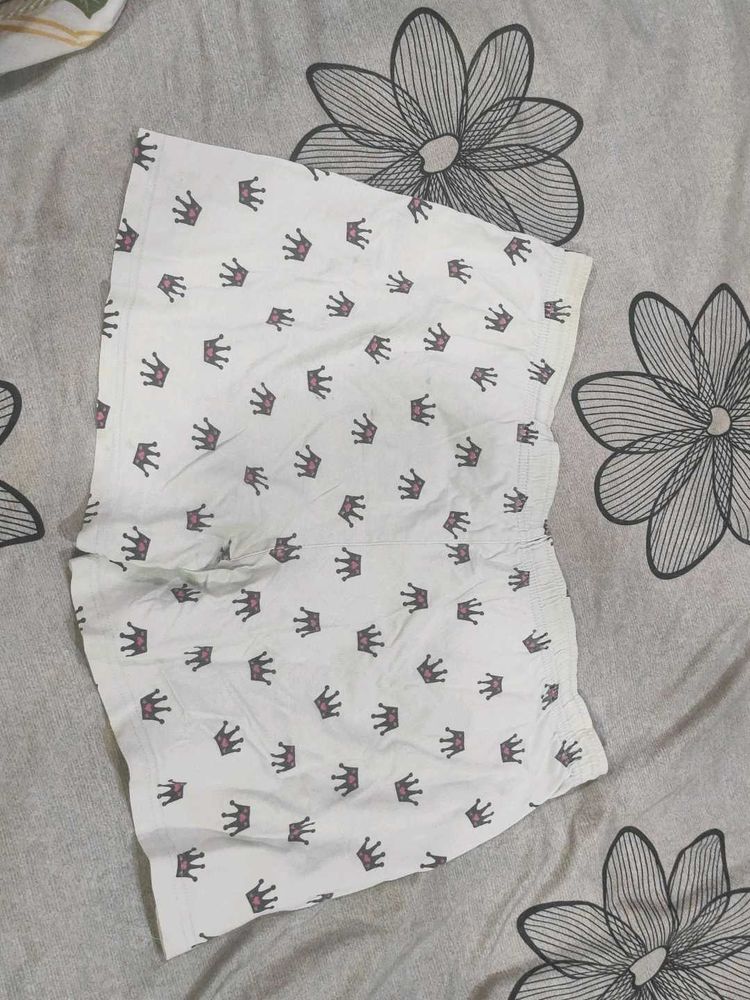 Shorts For Women, Stylish And Comfortable