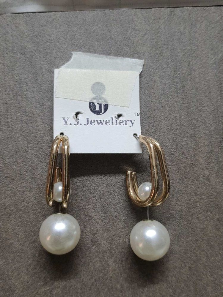Two Way Wear Pearl Earrings
