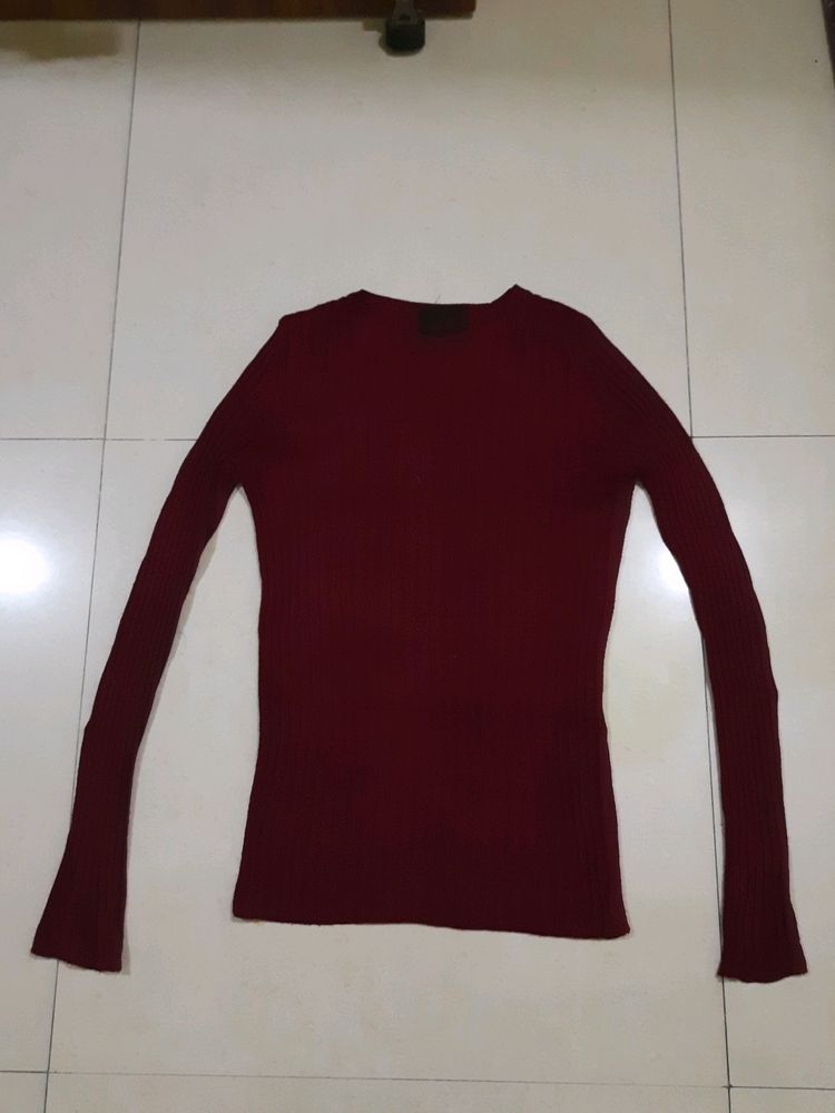 Maroon Full Sleeves T-Shirt For Semi Winters