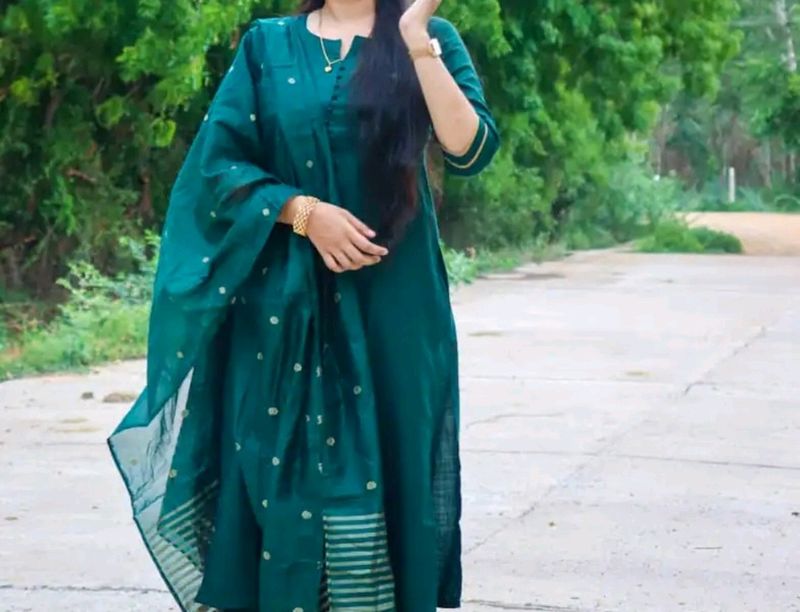 Sale Only 580 Me Libas Kurta Set With Ring Free