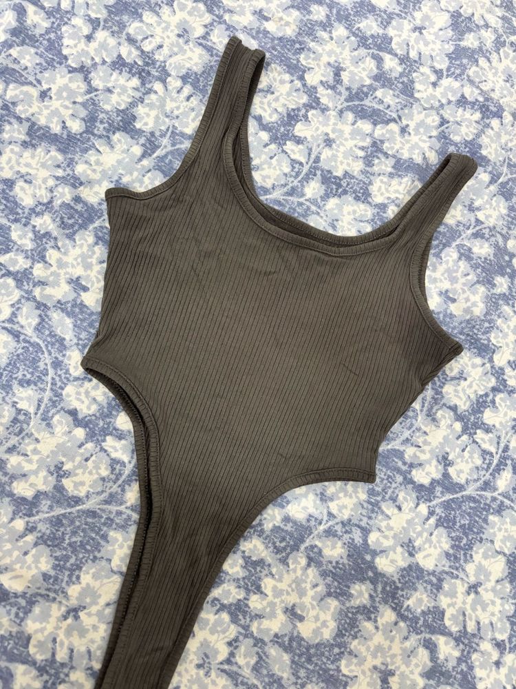 Sleeveless Bodysuit