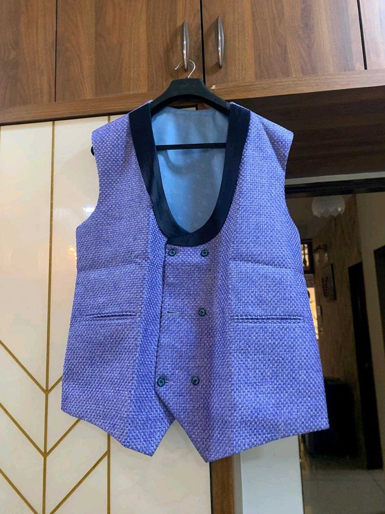 Koti Which Wears In Party Or Casual Function.