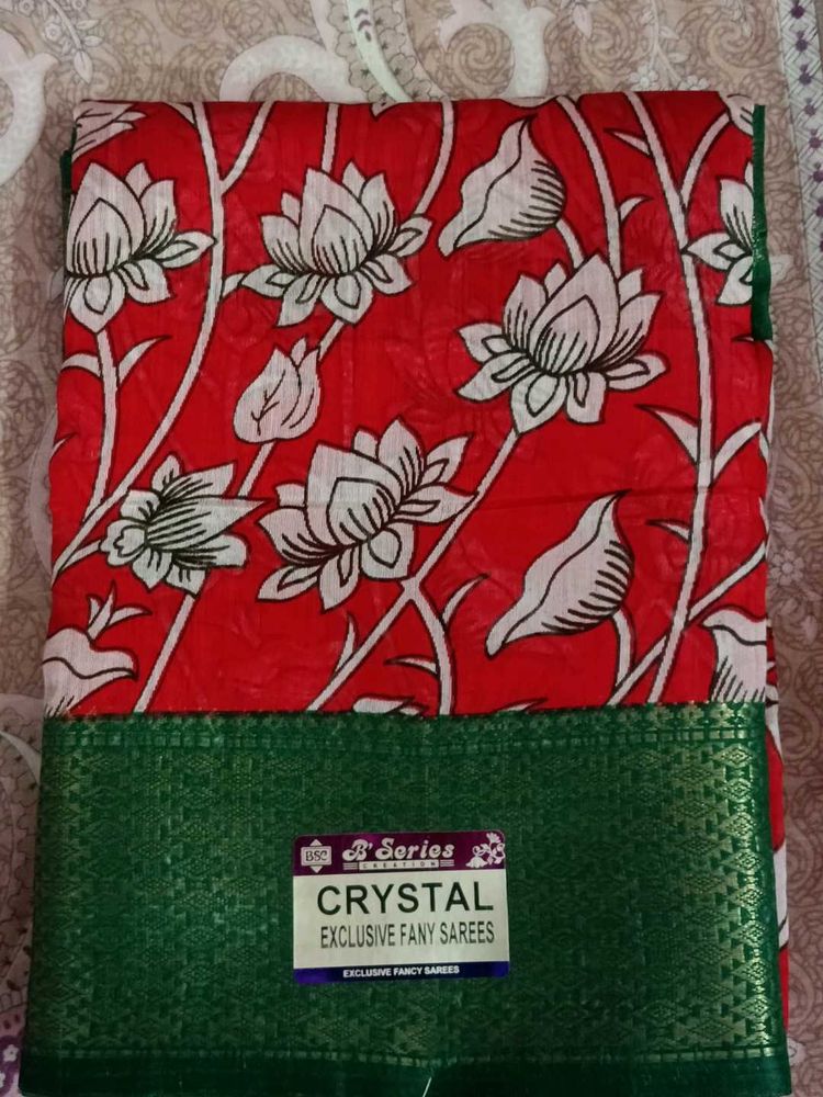 Red Floral Print Saree