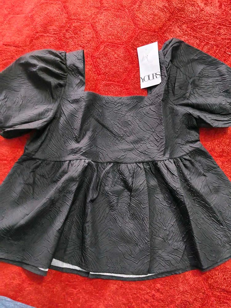 Chic Black Peplum Top🖤✨