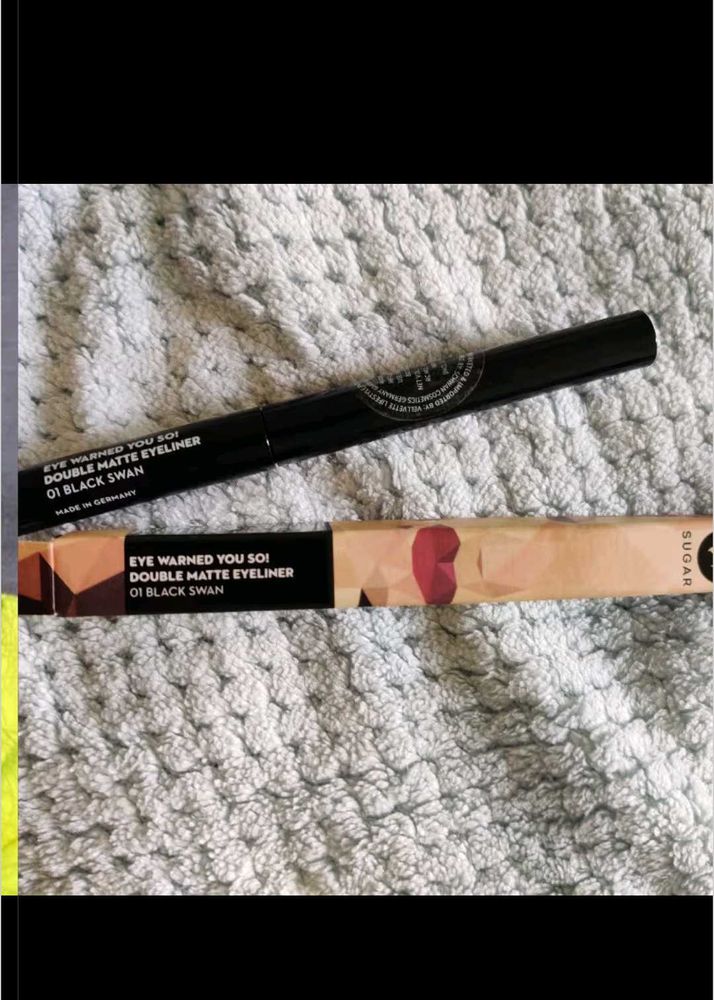 Sugar Black Swan Eyeliner