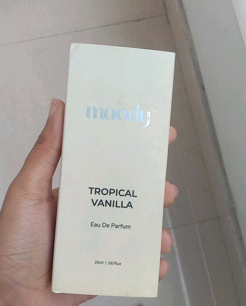 Tropical Vanilla Moody perfume