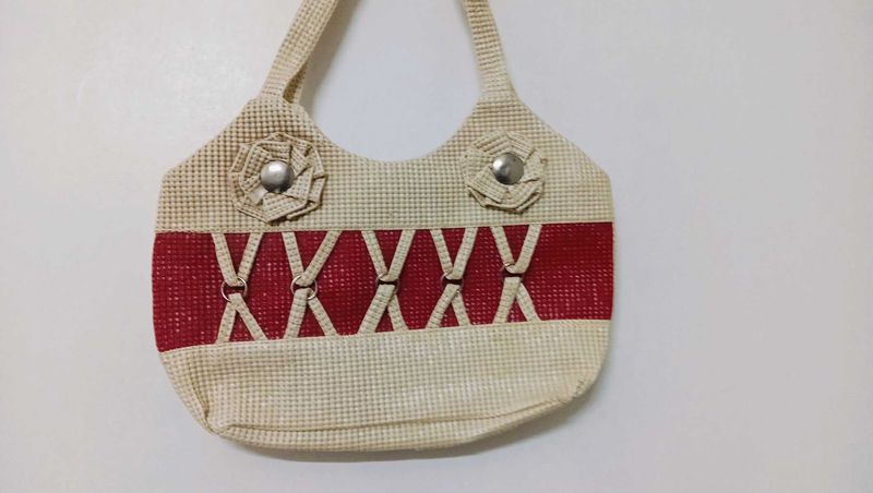 Woven handbag