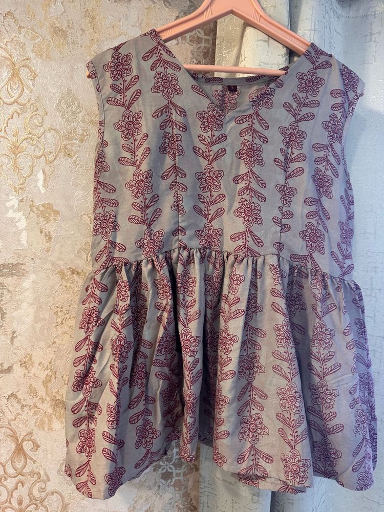 Brand New Floral Print Short Kurti, Bust- 34Cotton