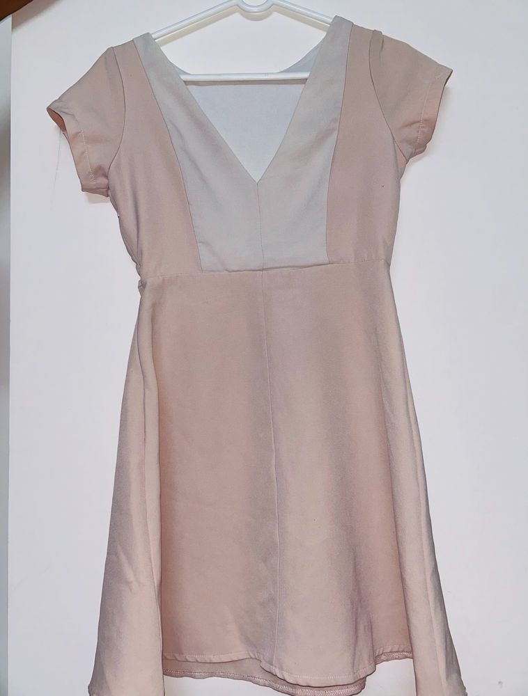 Elegant Pink Peach V Neck Knee Length Dress