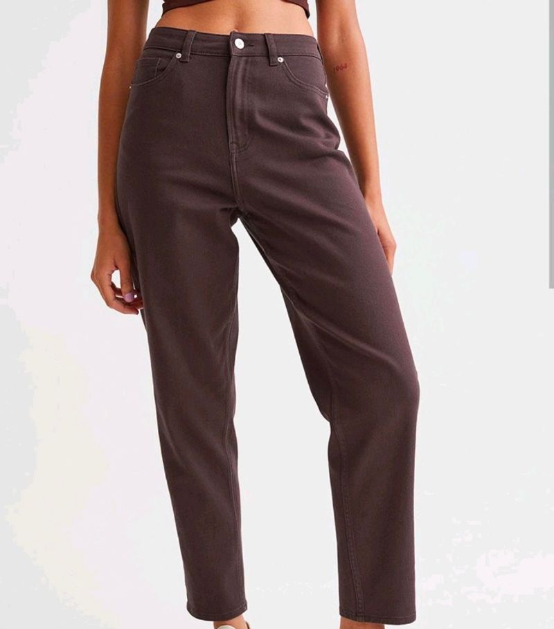 H&amp;M Women Mom Loose Fit Brown Twill Trousers