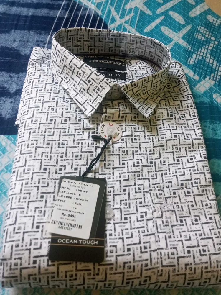 ⚽Stylish Satin Party Wear Patterned Shirt🎹