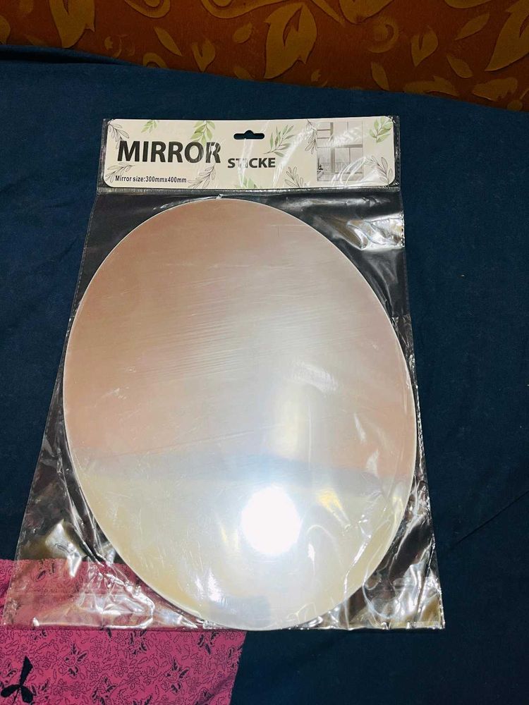 Round Sticker Mirror New Wdt Tag