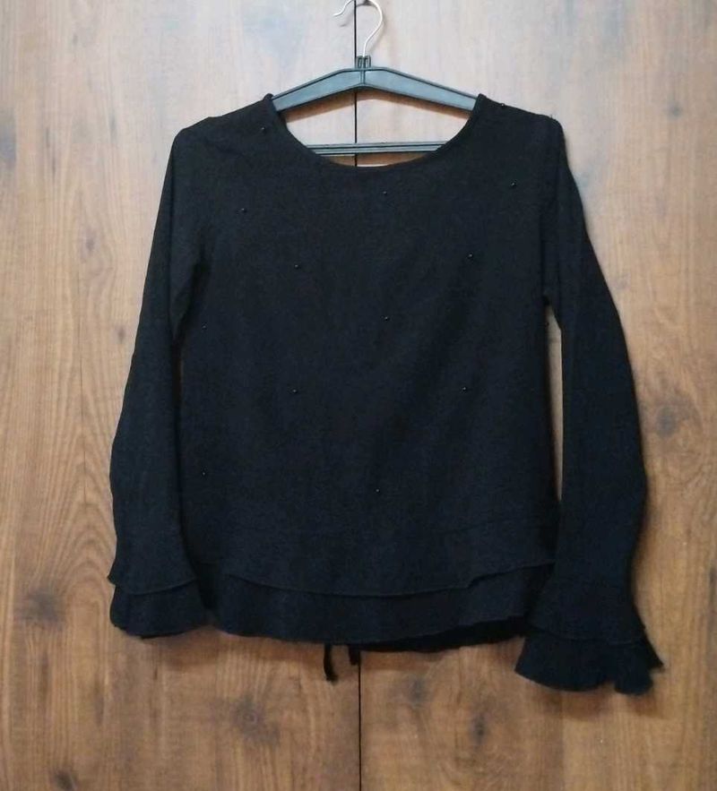 Women Black Top