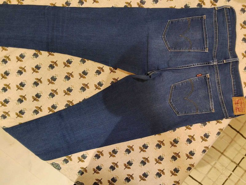 Levi&#39;s Blue Jeans