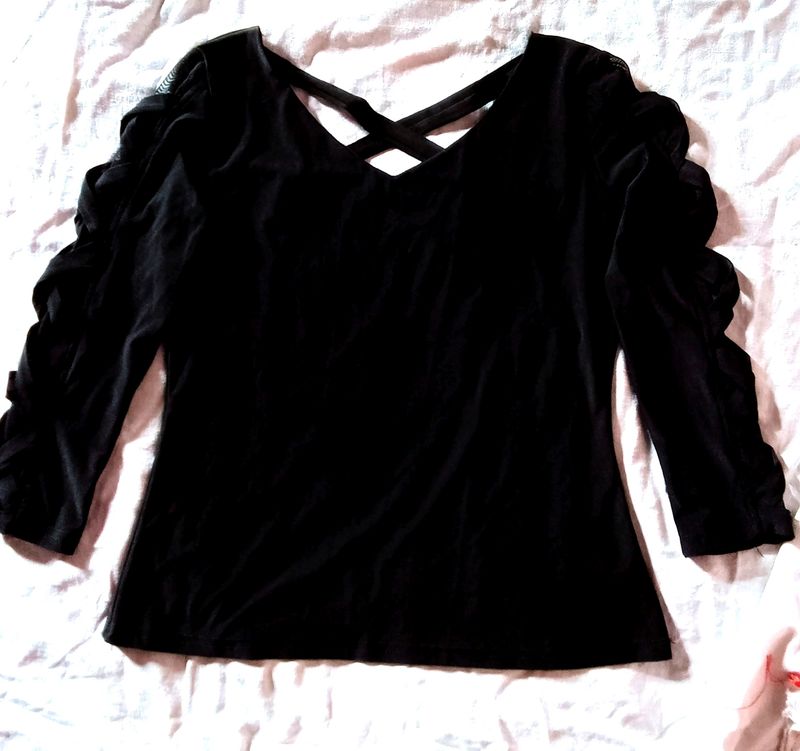 GORGEOUS BLACK 🖤 TOP