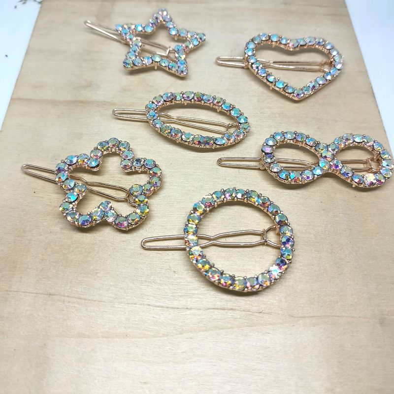 6 Pcs Studded Hair Clips.