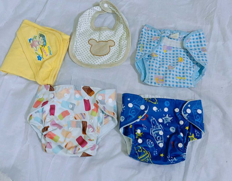 Cloth Diapers (Set of 2)&amp;1 extra leak proof diaper