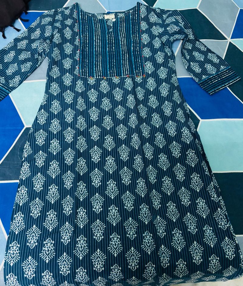 Elegant Printed Kurta