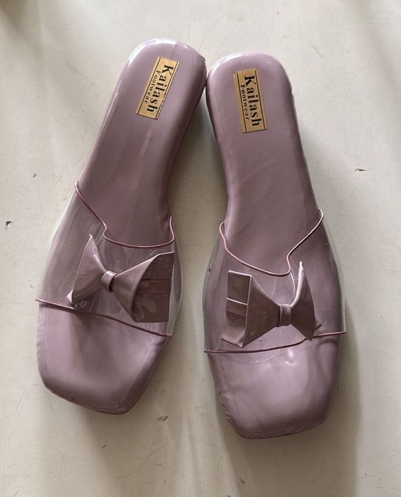 Cute Kailash Bow Flats