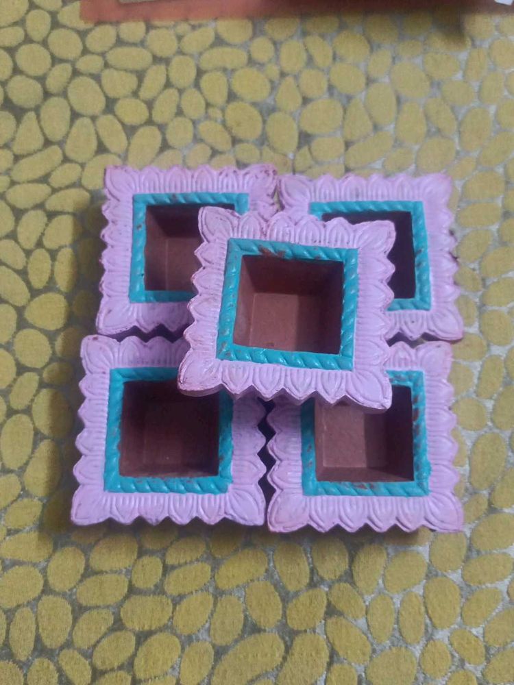 Decorative Showpieces