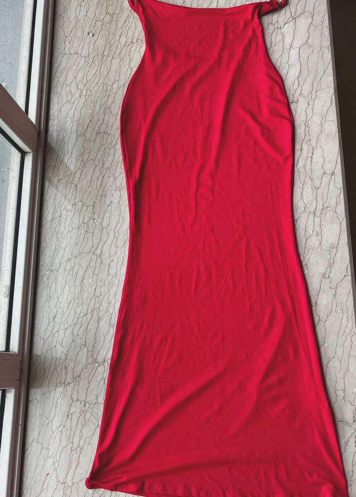 Red Lavish Evening Bodycon Backless Gown