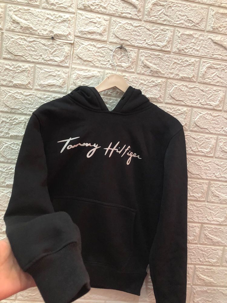 Tommy Hilfiger Black Hoodie🚀‼️ in high-quality🤙