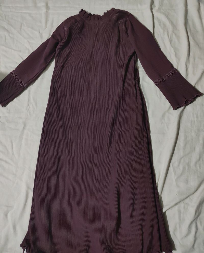Grape Wine Shaded Frock With Frill At Neck