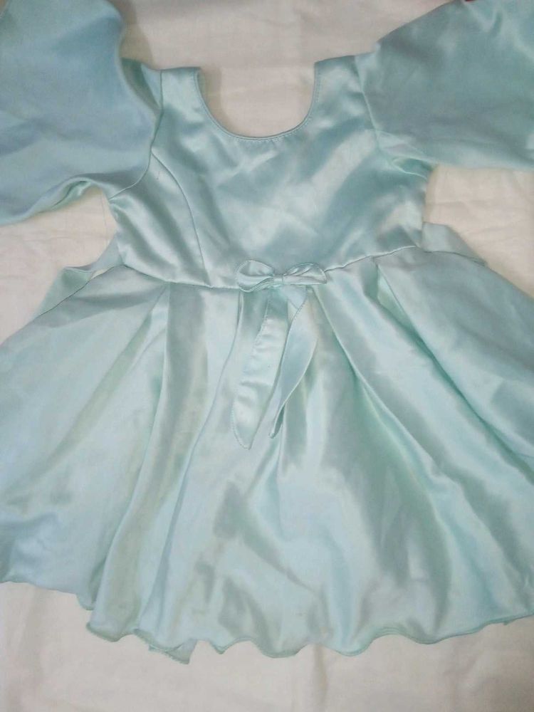 Baby Light Green Dress with Bow