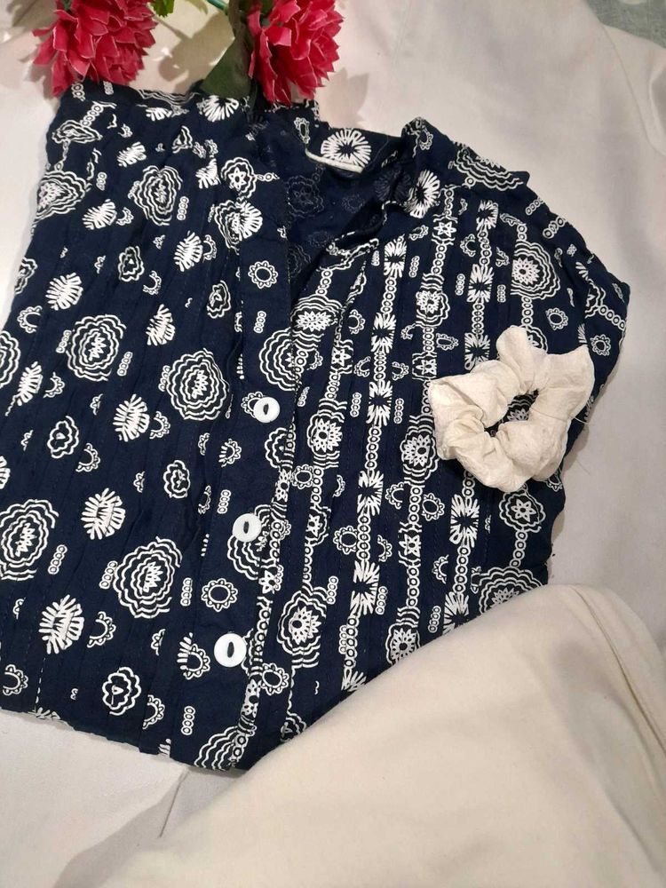 Patterned Navy Button-Down