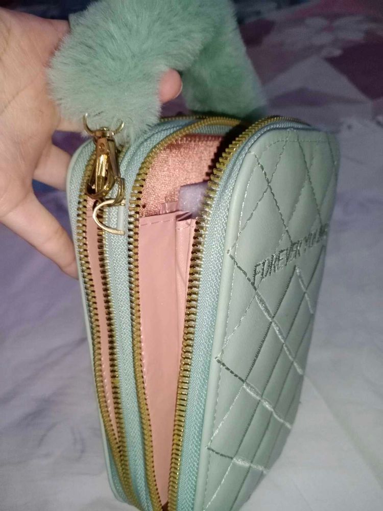 Unused  New 😍Girls Bag