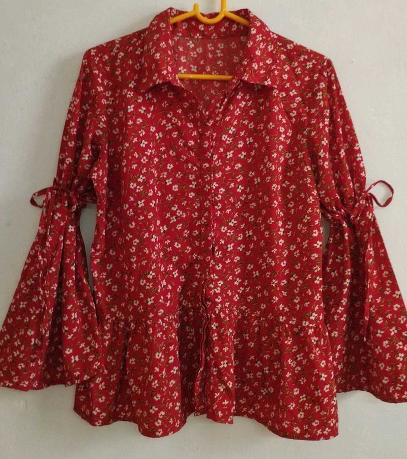 Women&#39;s Printed Shirt With Stylish Sleeve