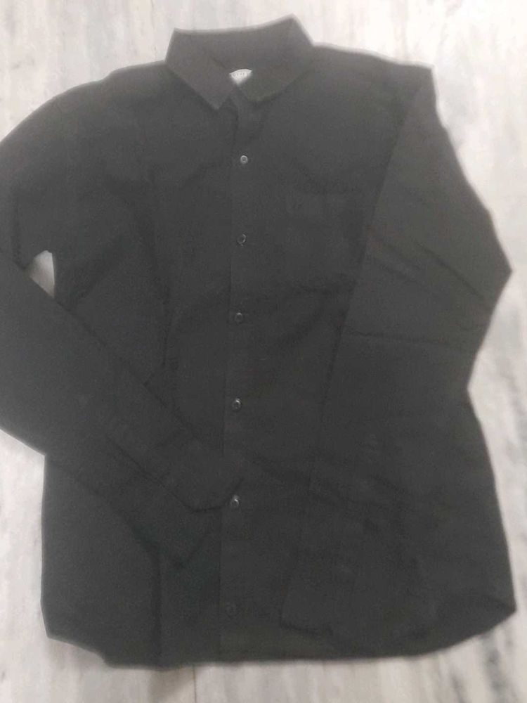 Classic Black Long Sleeve Shirt