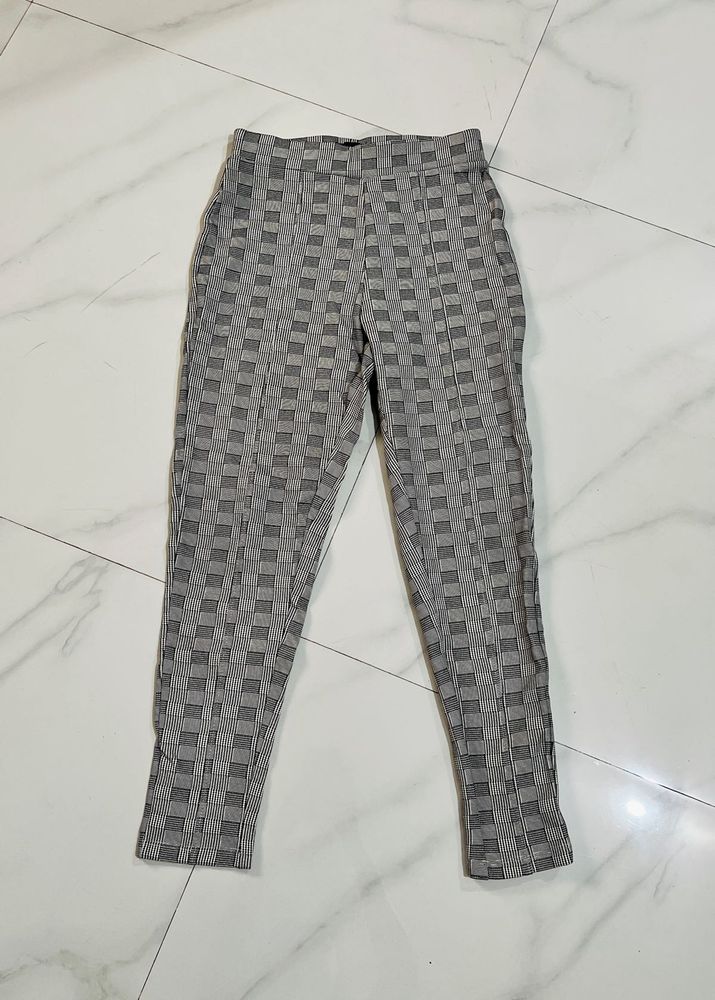 Checked Skinny Formal Grey Trousers
