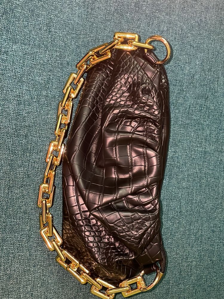 Croc Embossed Chain Strap Shoulder Cum Sling Bag