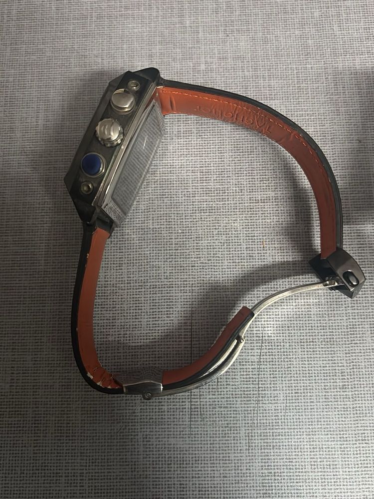 BRAND NEW WRIST WATCH