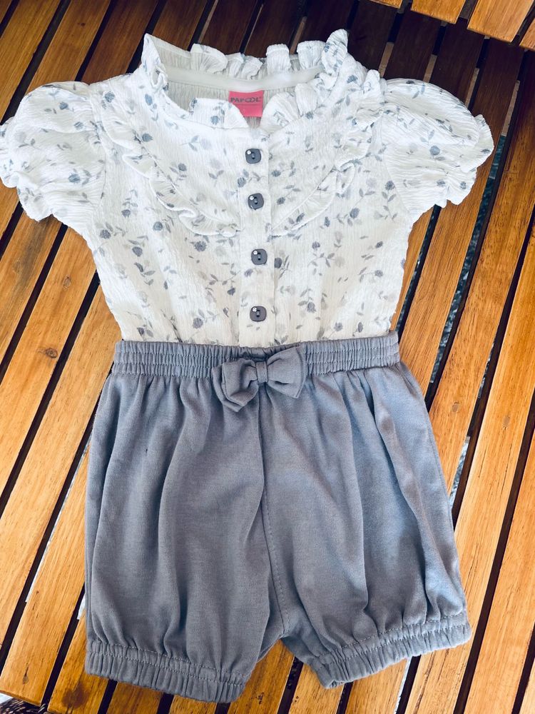 Adorable Floral Top &amp; Bloomer Set